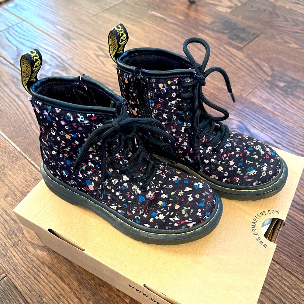 Girls floral Doc Martens, size 11